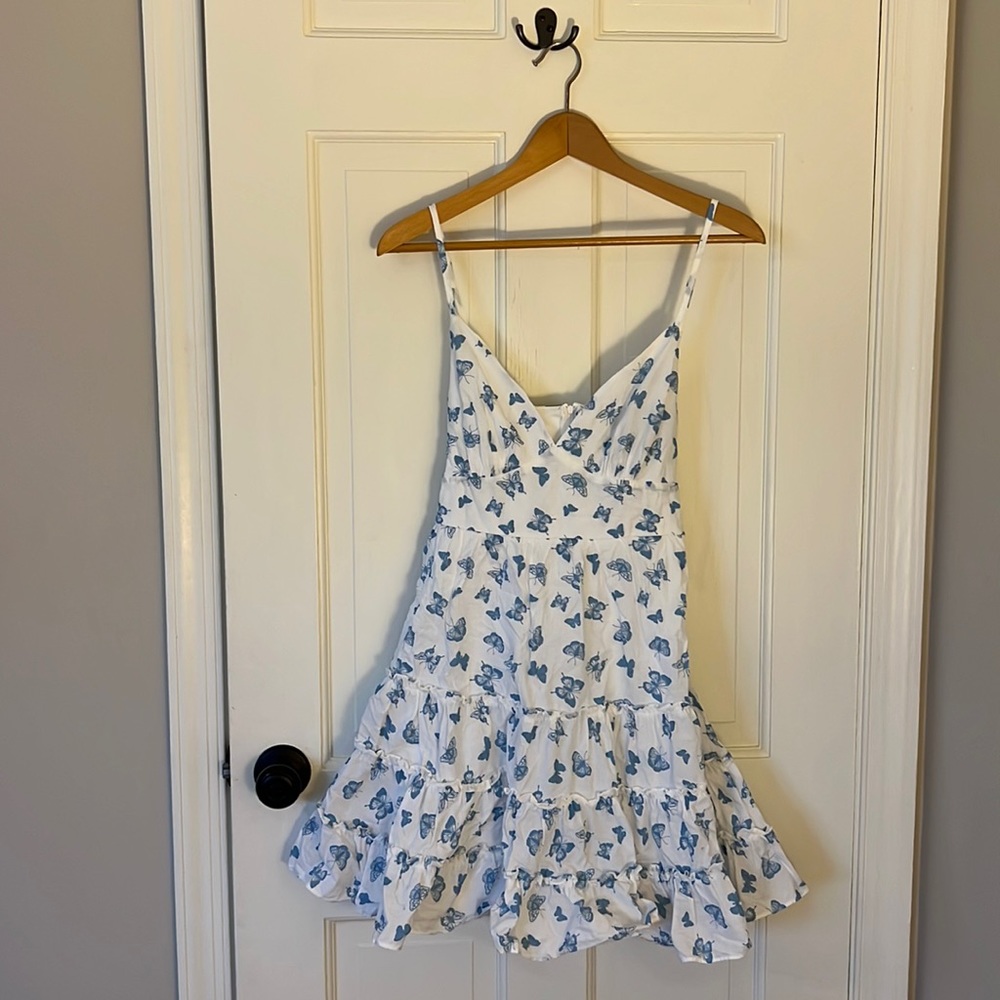 Adorable white dress with blue butterflies 🦋 Never worn.